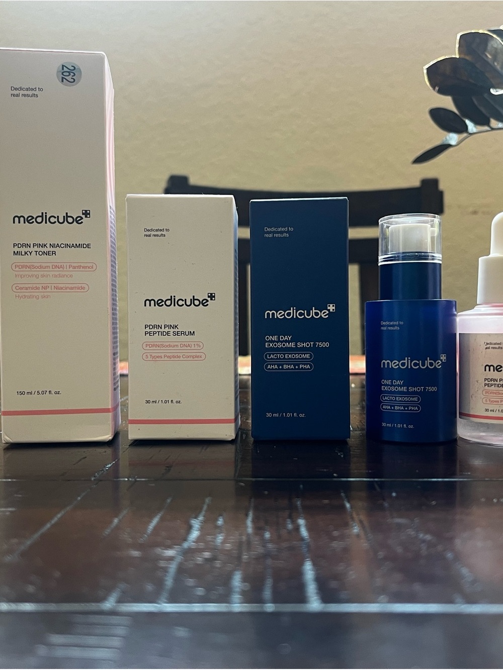 MEDICUBE LOT/BUNDLE-